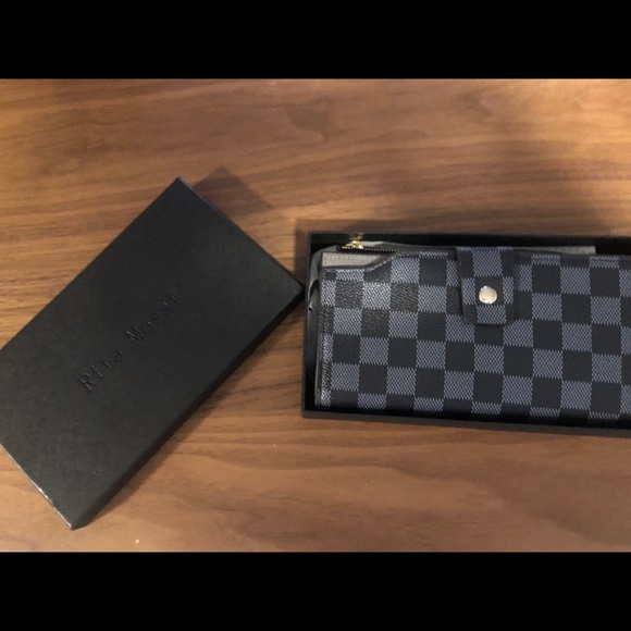 rita messi wallet